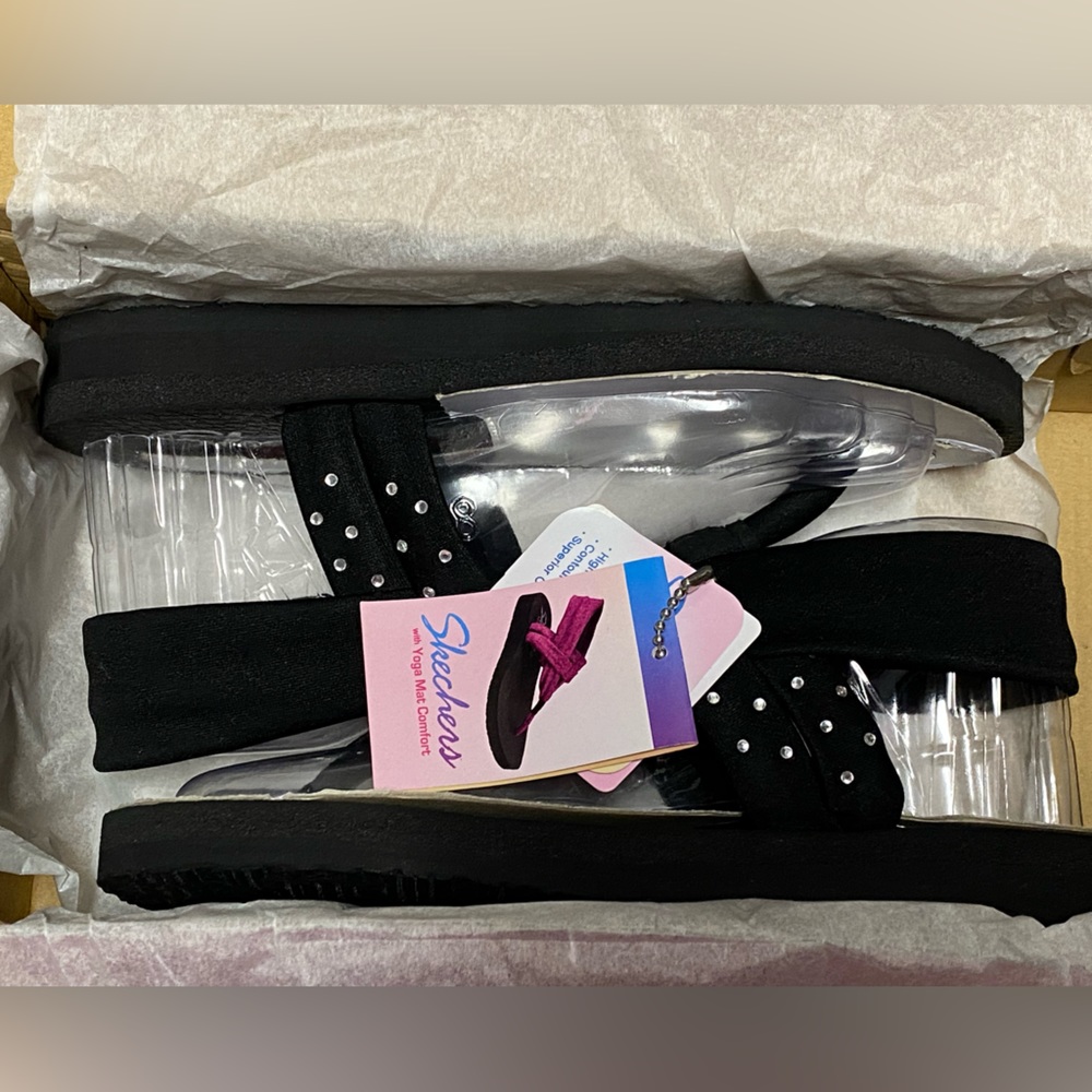 Black Skechers Sandals with Yoga Mat Comfort - Picture 2 of 8